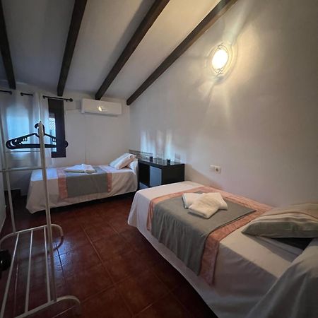 Casa Pancho Villa Zahara De La Sierra Exteriör bild